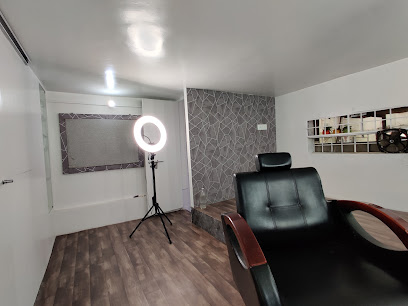 Spring salon